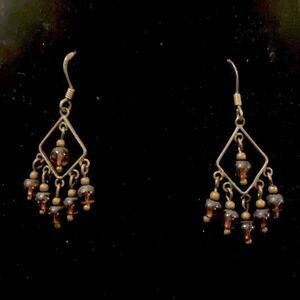 Vintage, purple beaded earrings. 